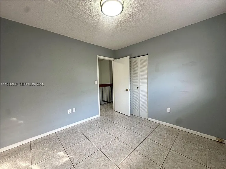 550 SW 115th Ave #310F — Photo 6