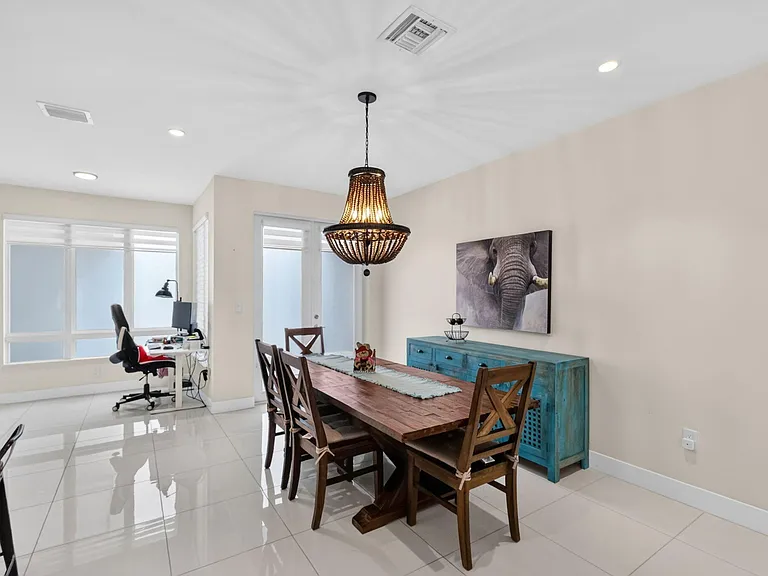 6461 NW 103rd Psge — Photo 13