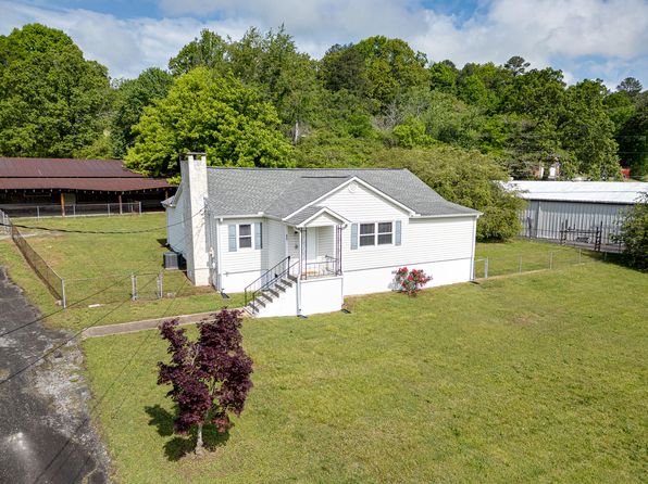 823 Mission Ridge Rd, Rossville, GA 30741