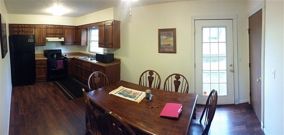 2nd image of 705 Vista Dr
