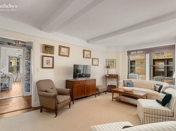 308 E 79th St APT 3K, New York, NY 10075