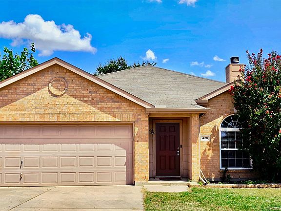 3rd image of 4921 Stirrup Way