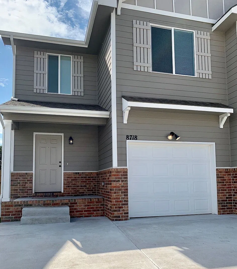 8766 Harry Ct — Photo 1