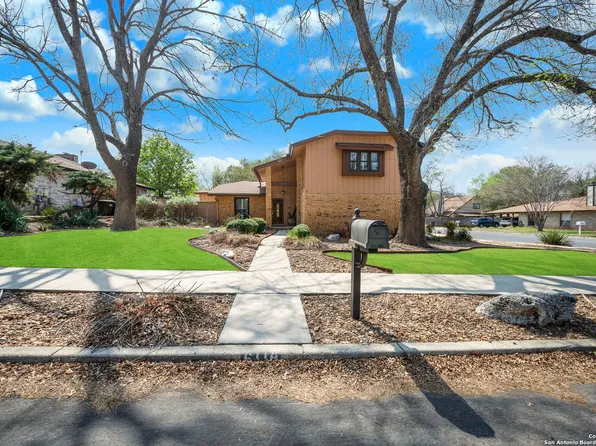 6118 ROYAL SUN ST, Leon Valley, TX 78238