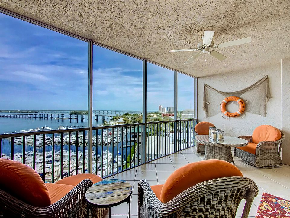 Main Lanai
