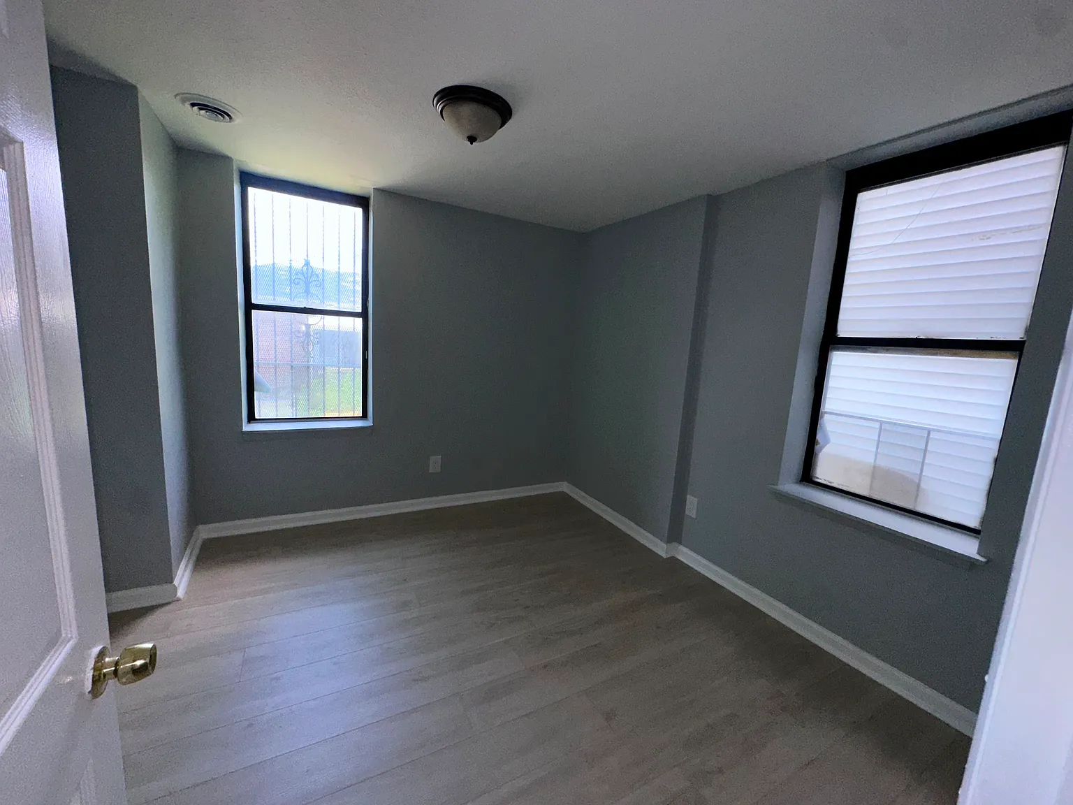 1 bed, $2,099 — Photo 4