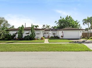 308 NW 19th St, Homestead, FL 33030