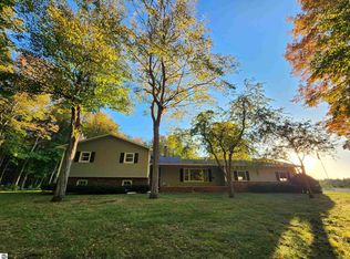 488 Kresnak Rd, Mancelona, MI 49659
