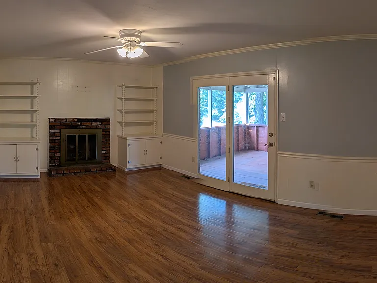 living room 2 toward backyard