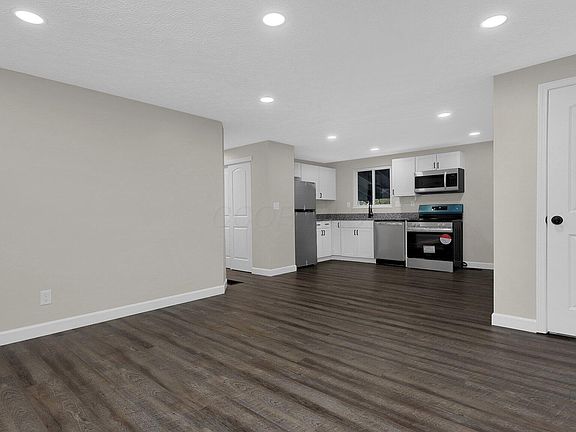 5th image of 1704 Westwind Ln