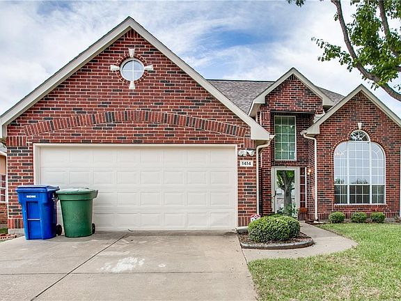 2nd image of 1414 Cross Courts Dr