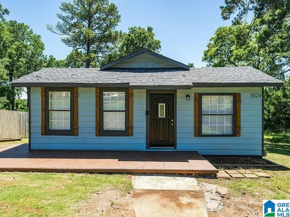 1024 9th St N, Bessemer, AL 35020