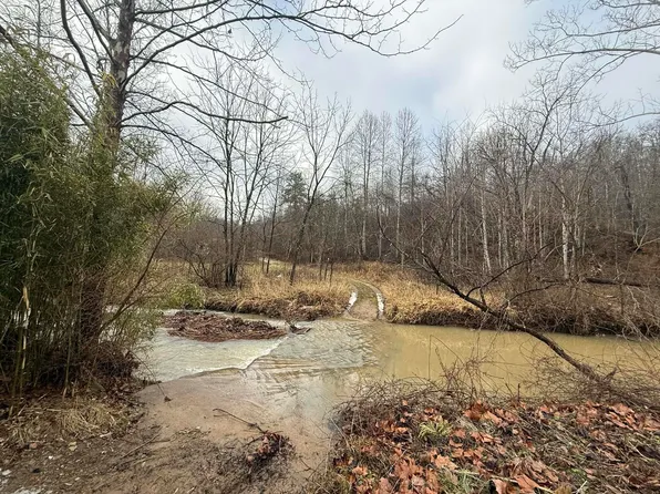 24516 Slick Rock Rd, Rush, KY 41168