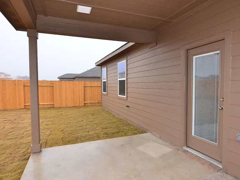 146 Star Spangled Dr — Photo 22