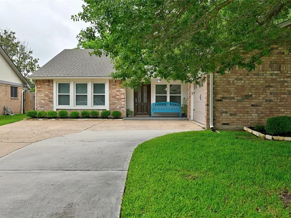 16023 Cerca Blanca Dr, Houston, TX 77083