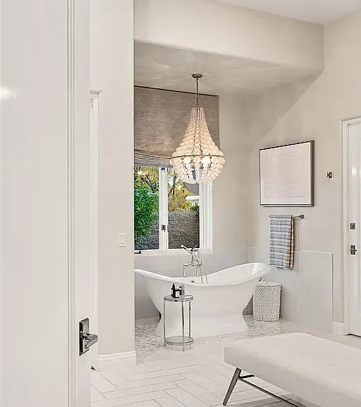 18 Castle Oaks Ct — Photo 64