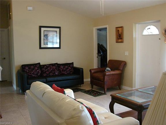 2nd image of 336 Mangonia Ave
