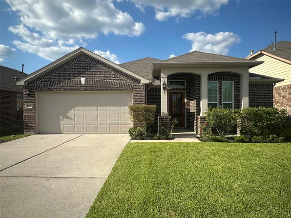 2570 Riverway Dr, Conroe, TX 77304