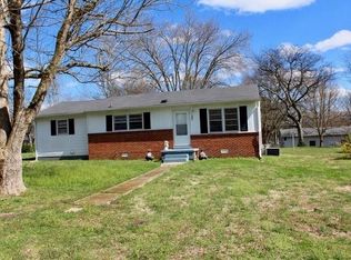 1806 Edmond Rd, Shelbyville, TN 37160