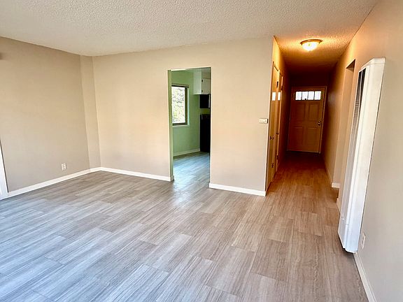4th image of 1977 Pleasant Valley Ave APT 5