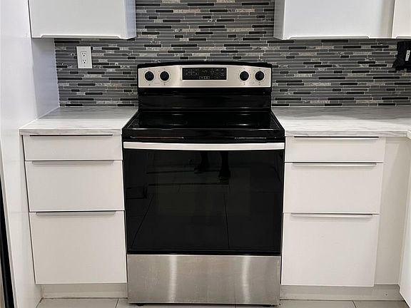 2nd image of 5900 NW 44th Street #814