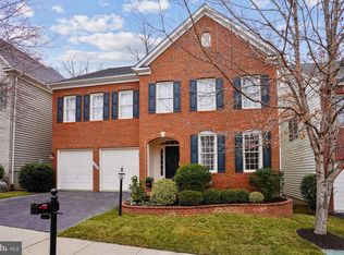 8306 Newby Bridge Dr, Lorton, VA 22079