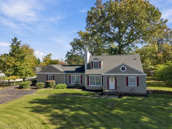 16049 Prospect Rd, Strongsville, OH 44136