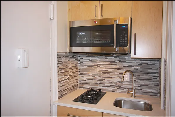 Rented by Compass | media 31