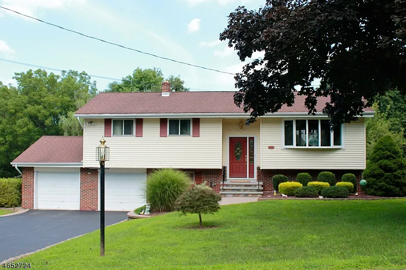 11 Blossom Rd photo 1