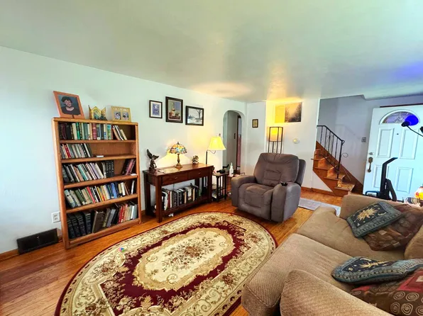 764 Kendall Ave, Steubenville, OH 43952