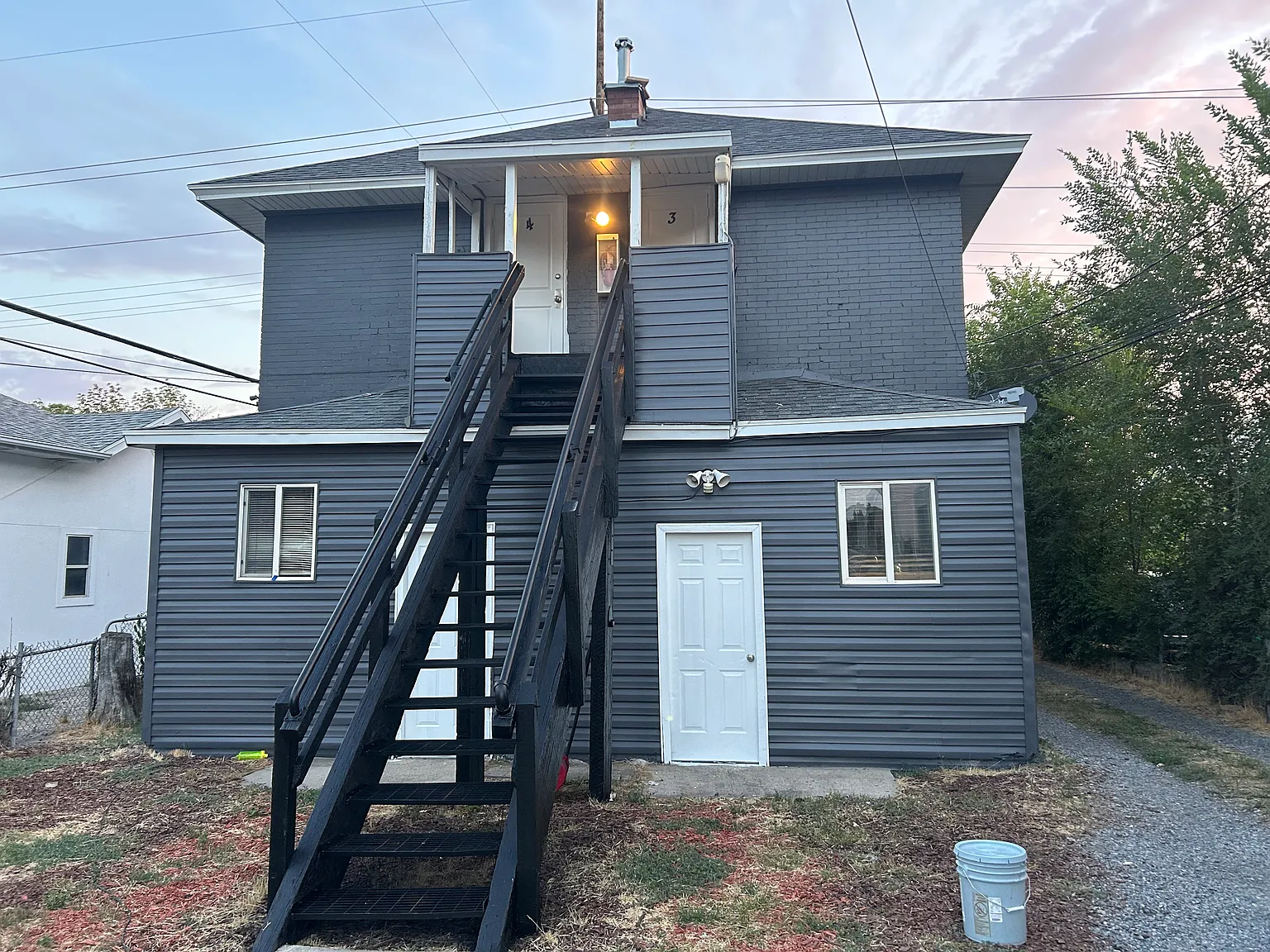 2 bed, 700 sqft, $1,000 — Photo 3