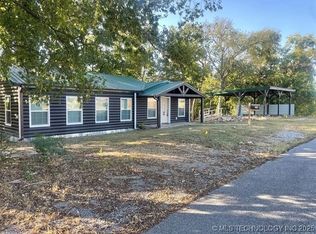 319 N Locust St, Locust Grove, OK 74352