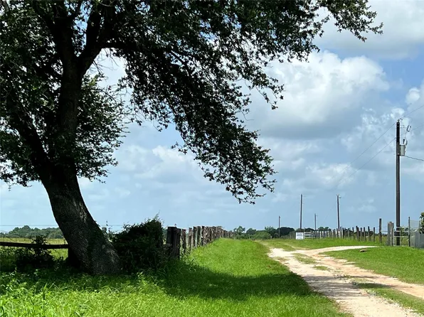 20573 Fontenot Ln, Hempstead, TX 77445