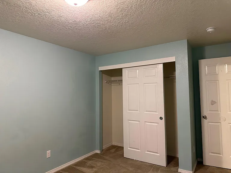 6913 Owl Dr SE — Photo 13