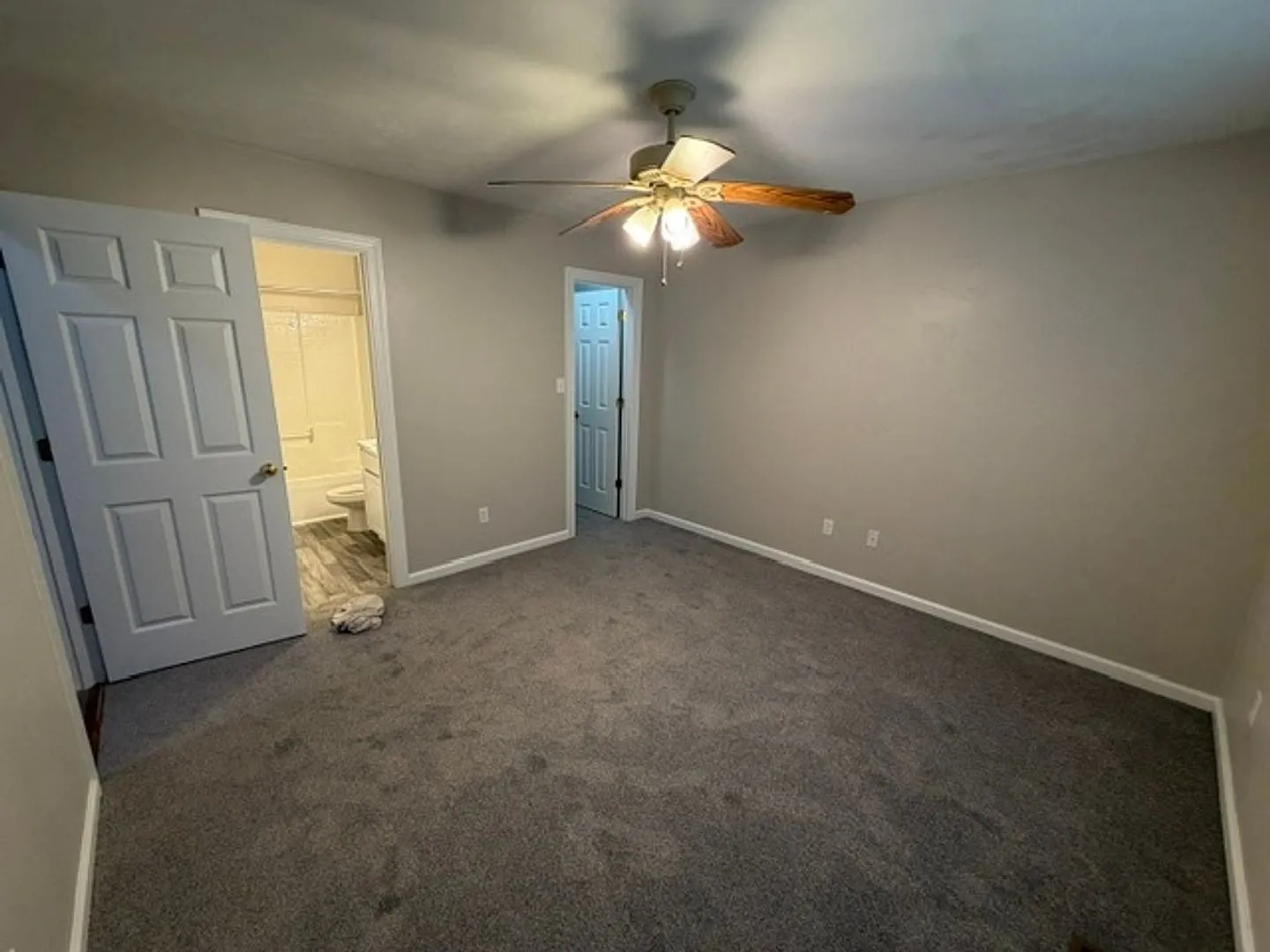 Charming 2BR Townhome in Tallahassee — Photo 4