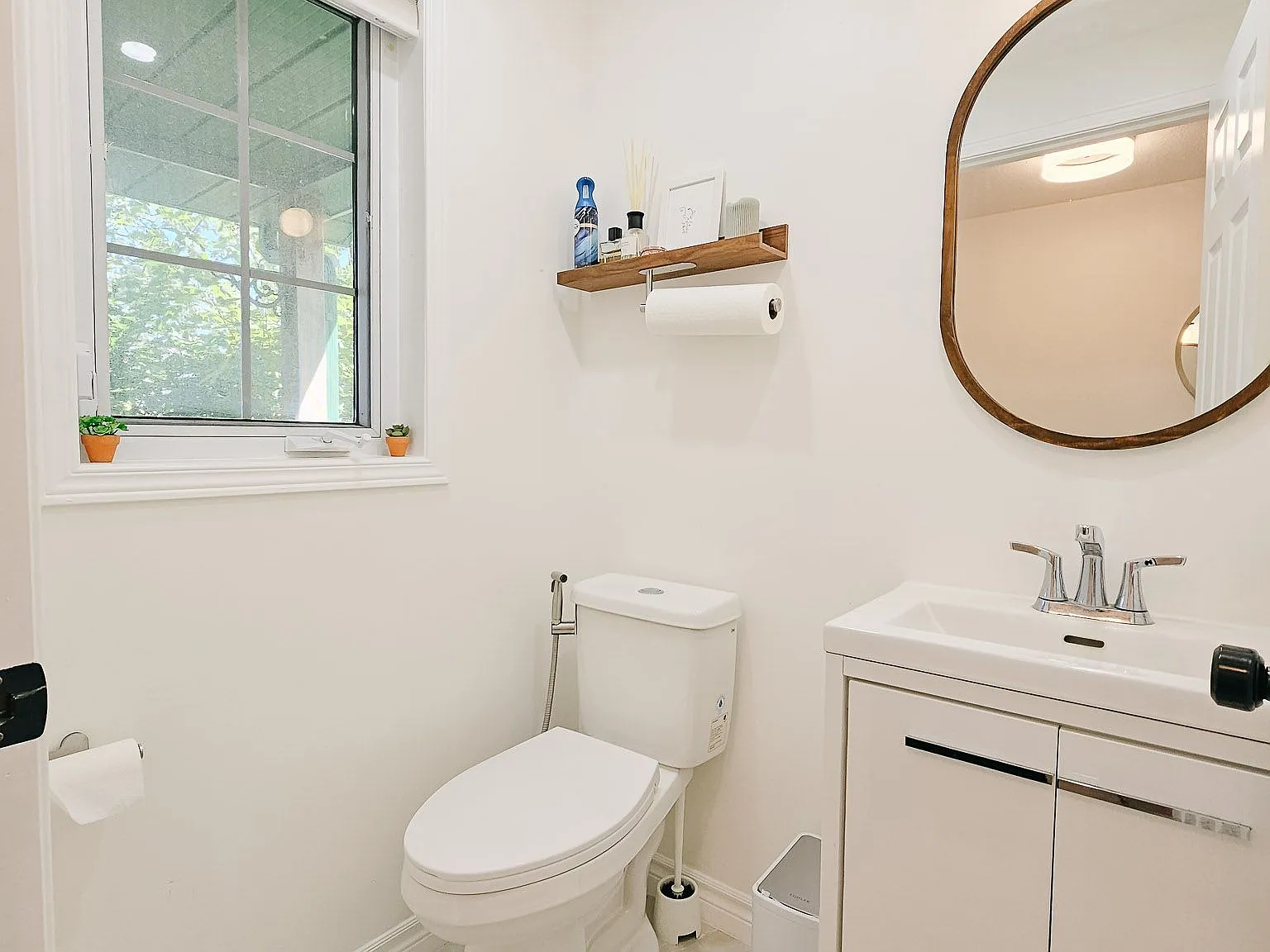 4 bed, $2,950 — Photo 4