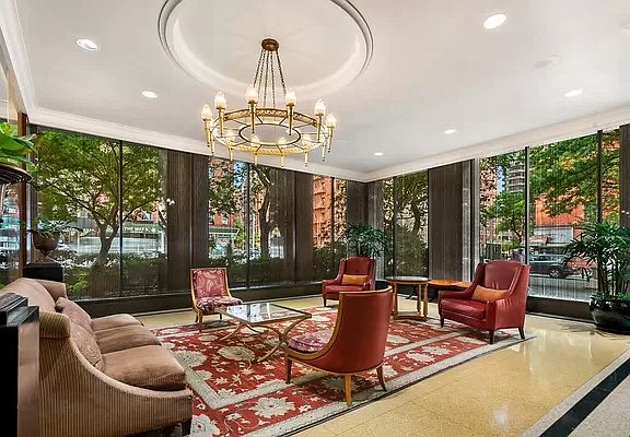 5th image of 500 E 85th St APT 6D