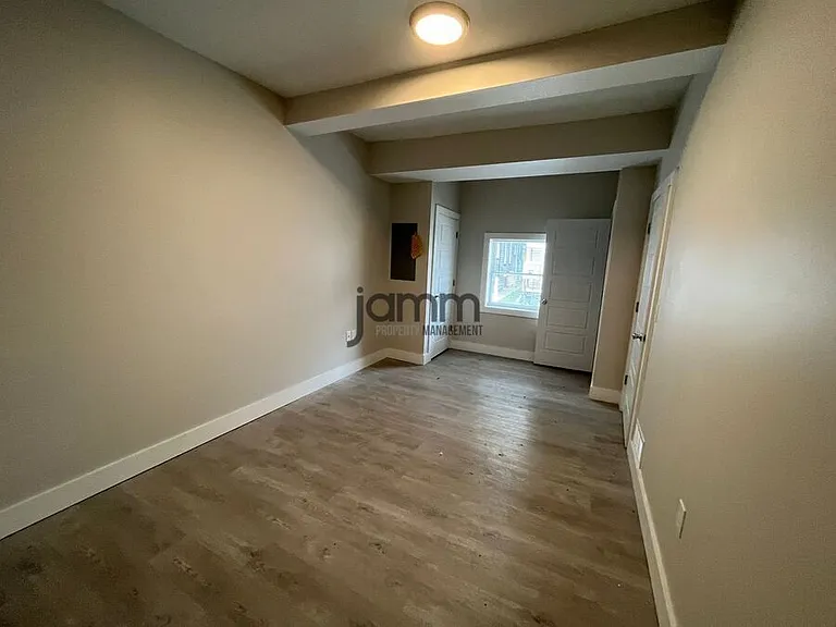 1966 Randall Rd #5 — Photo 10