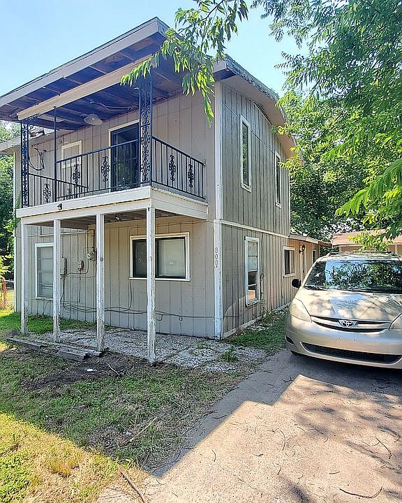1st image of 800 Edgar St