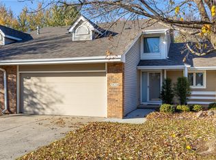 2826 W 1st St, Ankeny, IA 50023