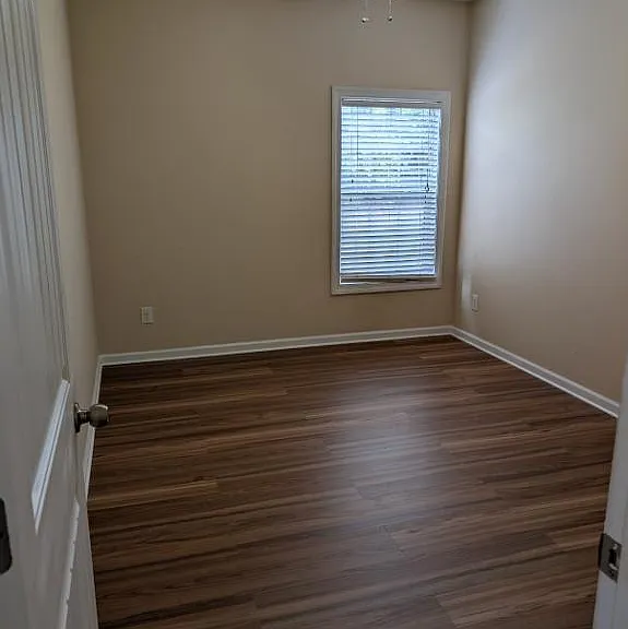 7038 Walham Grv #1 — Photo 4