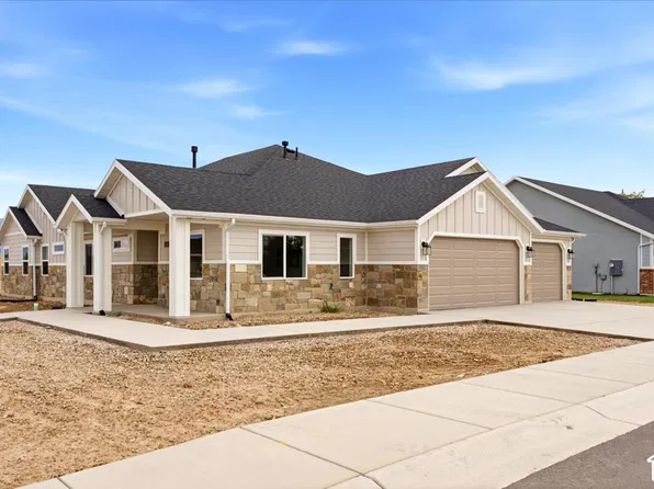 2745 W 2495 S #212, Syracuse, UT 84075