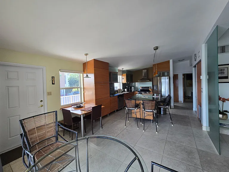 126 Gulfview Dr — Photo 7