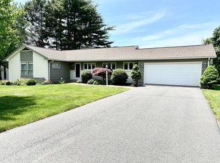 44 Ridge Rd, East Longmeadow, MA 01028