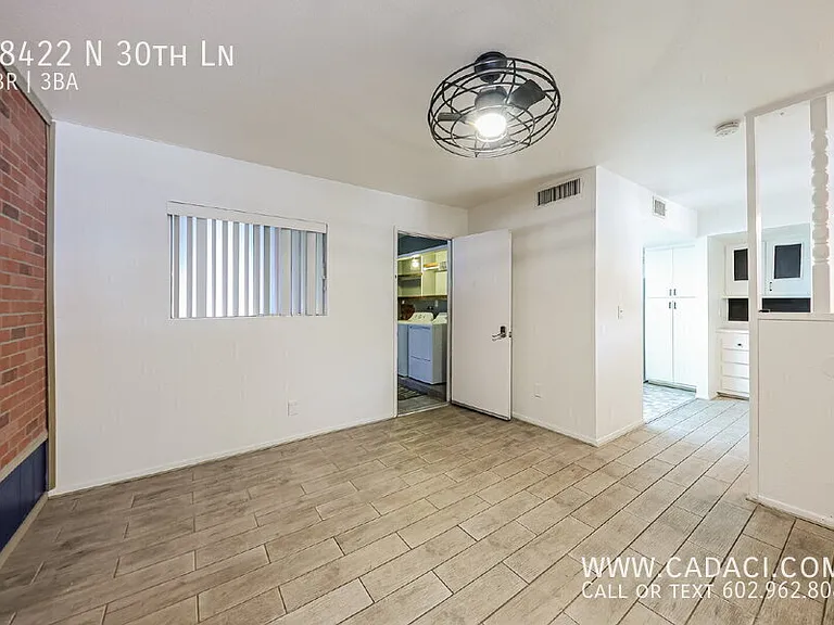 18422 N 30th Ln — Photo 33