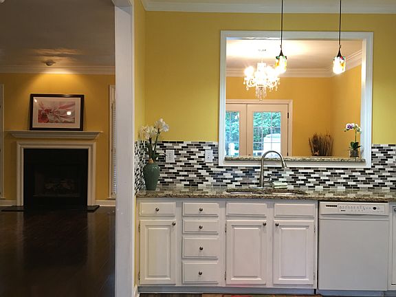 5th image of 45 Nesbit Pl
