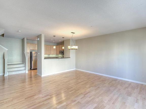 5th image of 8074 Norwood Ln N