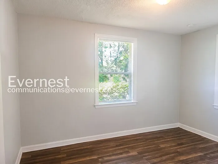 2175 W 16th St — Photo 20
