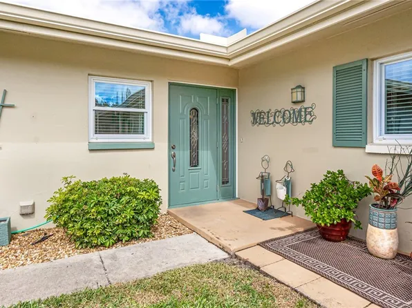 5583 Hamlet Ln, Fort Myers, FL 33919
