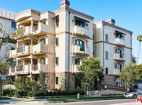 2nd image of 462 S Maple Dr #2